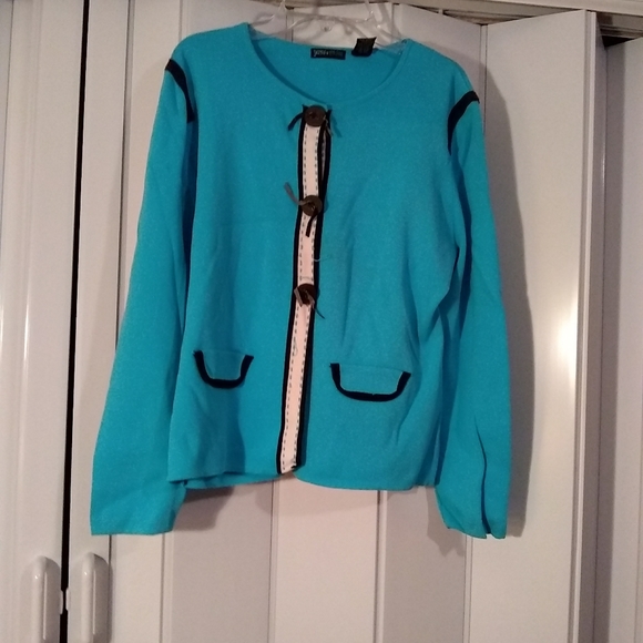 yarns & stitches Sweaters - Sweater